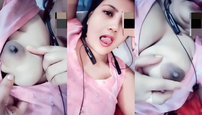 Horny Bhabhi Boobs Pressing Nude Video Call