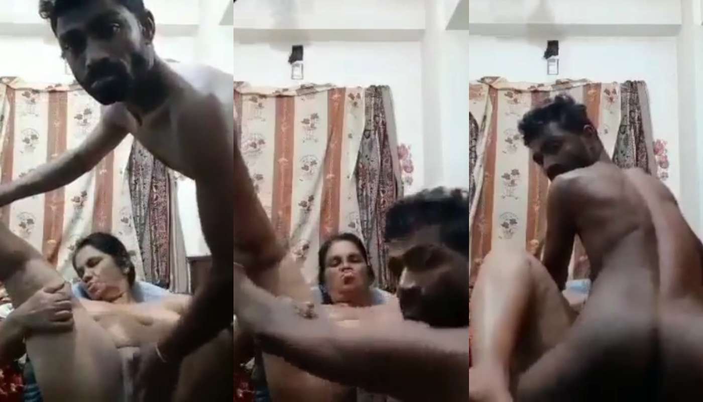 Tamil Milf Mom Big Boobs Sucking Her Stepson Fingering Pussy And Fucking Hard Sex Self-Record Video